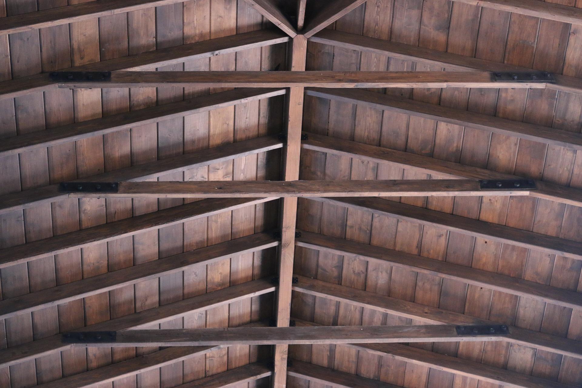 Come impermeabilizzare i tetti in legno